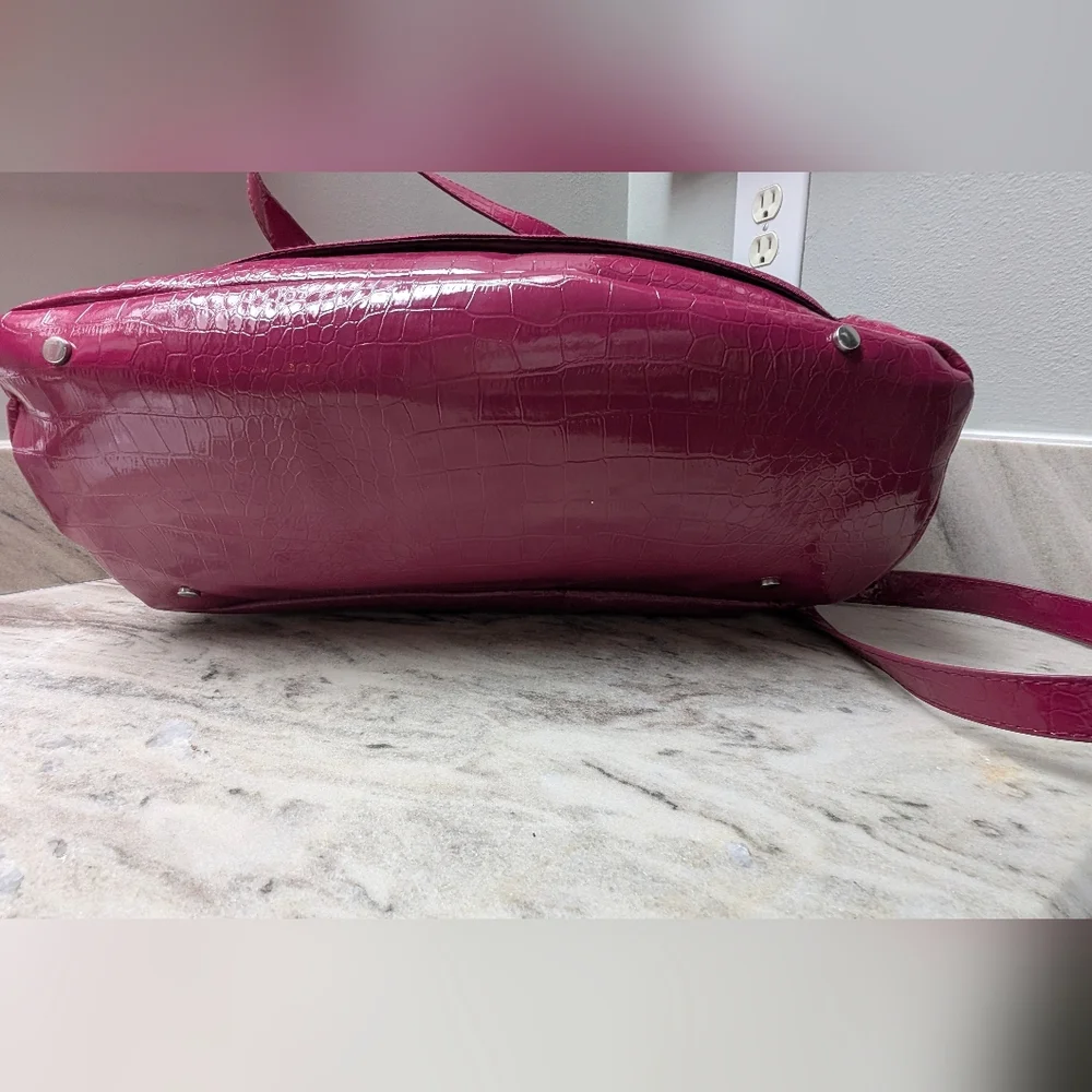 TuffTech & Croco Embossed Weekender - Picture 5 of 7